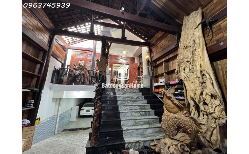 SỞ HỮU NGAY: BIỆT THỰ 2 MT, 5 TẦNG, 201M2 DĨ AN. GIÁ TRỊ TỐT 17 TỶ